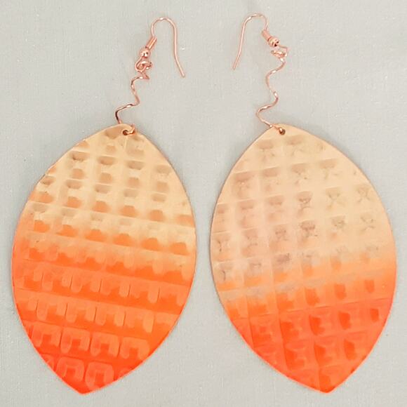 Jumbo Dangle Drop Earrings Textured Metallic To Neon Orange Ombre Plates Pierced - Picture 1 of 7